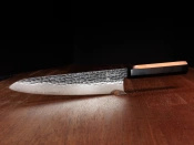 Nóż szefa kuchni z grawerem Aka Tori ze stali damasceńskiej 8" - Tokyo Black