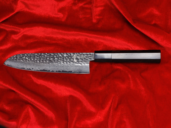 Nóż Santoku ze stali damasceńskiej 7" - Aka Tori Tokyo Black