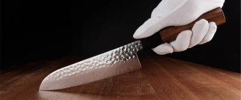 Nóż Santoku z grawerem Aka Tori ze stali damasceńskiej 7" - Tokyo Hammer