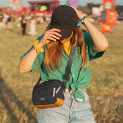 Torba antykradzieżowa miejska mała Pacsafe Go - czarna