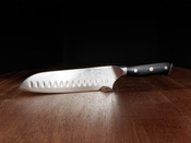 Nóż Santoku ze stali damasceńskiej 7" - Aka Tori Osaka Pro