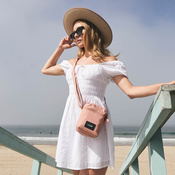 Torebka miejska na ramię antykradzieżowa Pacsafe Go - różowa