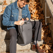 Plecak wycieczkowy antykradzieżowy Vibe 20L - ciemnoszary