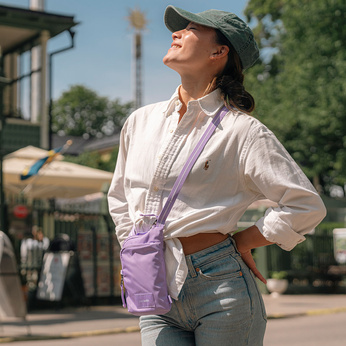 Torba na ramię antykradzieżowa Pacsafe GO - lawendowa