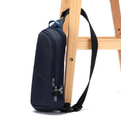 Saszetka plecak antykradzieżowy Pacsafe V - granatowy