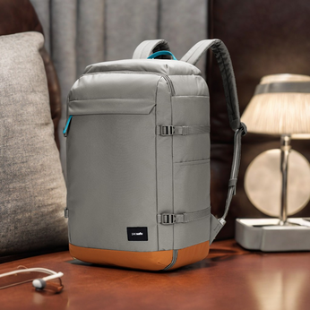 Plecak kabinowy antykradzieżowy Pacsafe Go 44 l - szary