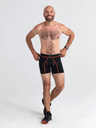 Bokserki do biegania męskie sportowe SAXX KINETIC HD Boxer Brief - czarne z czerwonymi szwami