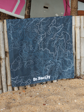 Ręcznik szybkoschnący dwustronny Dr.Bacty XL 70x140 – Map